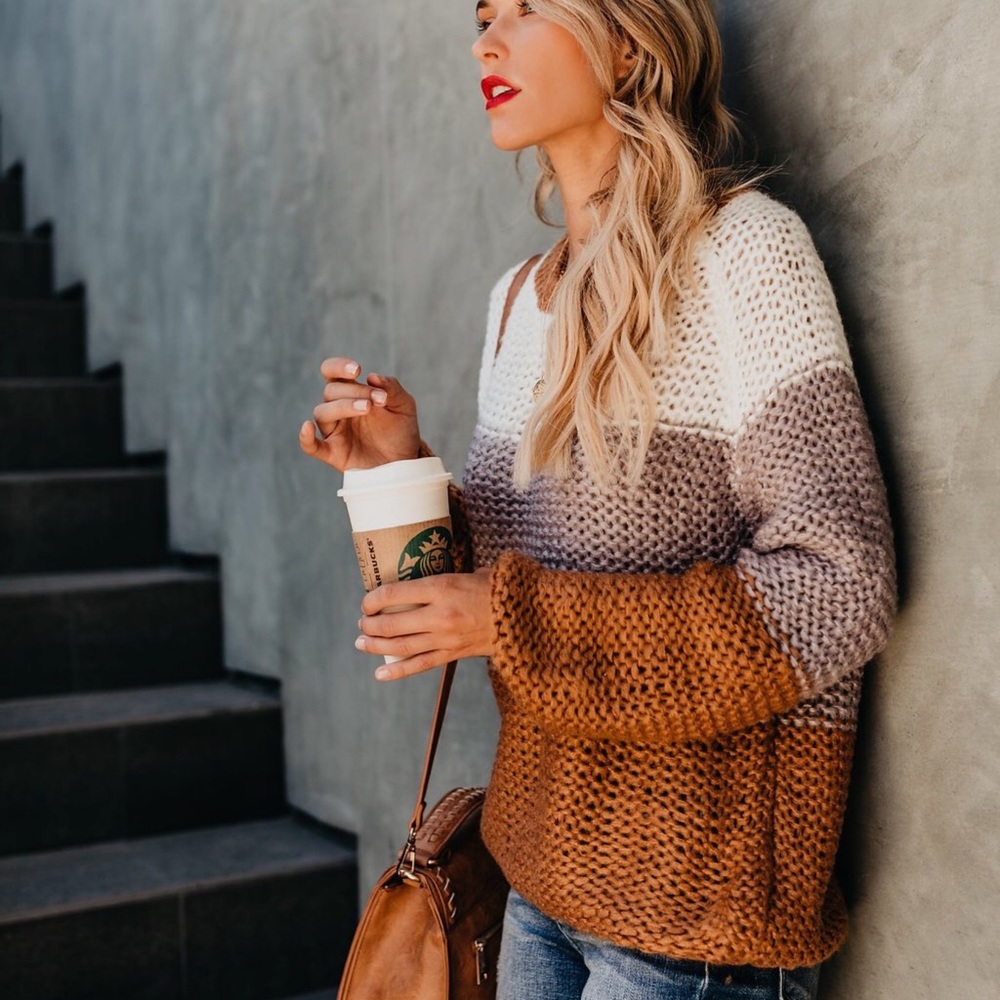 Caramel Colorblock Pullover - Picture 7 of 8